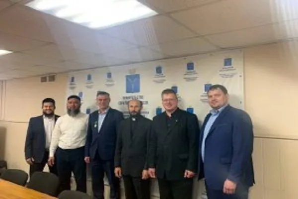 Представители ДУМСО приняли участие в круглом столе «Вклад религиозных организаций в Победу в Великой Отечественной войне»