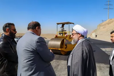 بازدید نماینده ولی‌فقیه در آذربایجان شرقی از آزادراه تبریز–ارومیه