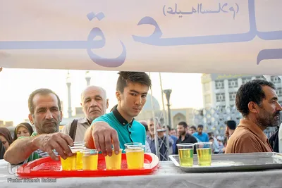 ویژه برنامه گرامیداشت عید غدیرخم در میدان امام حسین(ع)