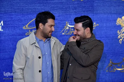 از راست جواد عزتی و حامد بهداد در فرش قرمز عوامل فیلم «جان دار» در نهمین روز سی‌وهفتمین جشنواره فیلم فجر

