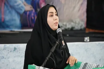 مراسم وداع بانوان لرستانی با رهبر شهید 