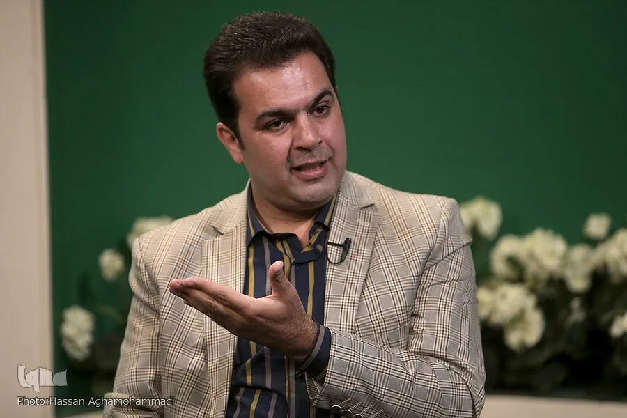 اقبال استاد «لسانی‌فشارکی» به تلاوت قرآن با سبک ایرانی
