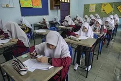 ماليزيا: إعفاء الطلاب الغیرمسلمین من المشارکة في الحصص القرآنية