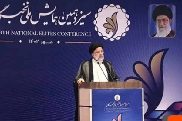 جهت حرکت نخبگی باید مسئله‌شناسی، حل مسئله و پیشرفت کشور باشد