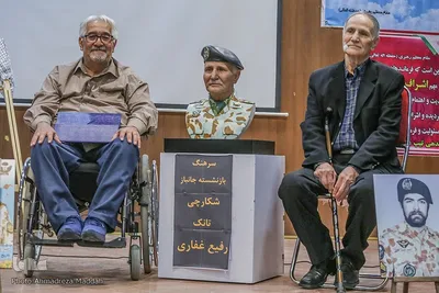 تجلیل از فرماندهان دوران دفاع مقدس تیپ۵۵هوابرد شیراز‎‎