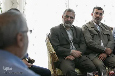 دیدار نمایندگان جامعه قرآنی با خانواده شهید قرآنی «شهید سعید فرشچی»
