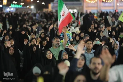 حال و هوای جمکران در شب عید مباهله