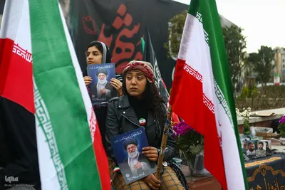 تحویل سال نو در میدان انقلاب تهران