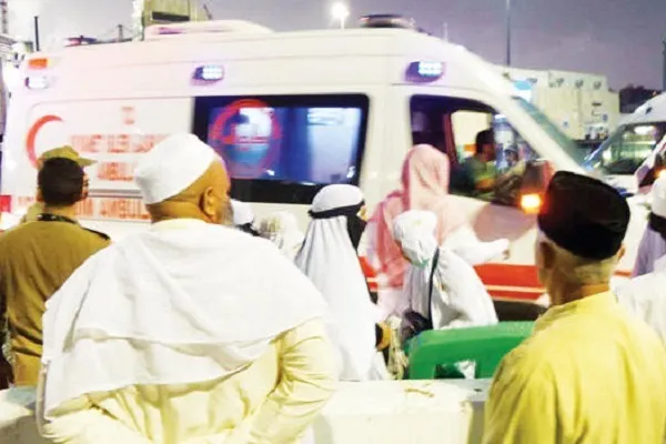 Sudanese Pilgrim Gives Birth at Grand Mosque with Help of Red Crescent