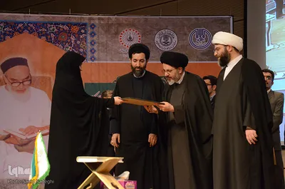 ⁨همایش رویش های قرآنی انقلاب اسلامی⁩ در تبریز