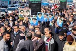 راهپیمایی مردم ملایر در پی اهانت نشريه فرانسوی به مرجعیت
