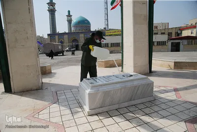 ضد عفونی اماکن و معابر از ویروس کرونا در قم