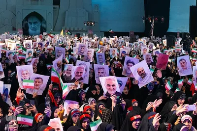 اجتماع بزرگ دختران حاج قاسم در اصفهان