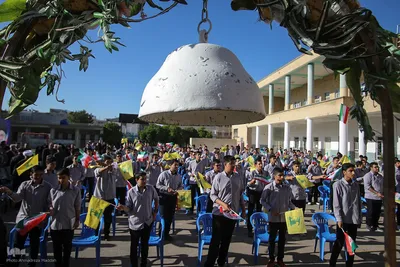 نواختن زنگ استکبارستیزی در شیراز‎