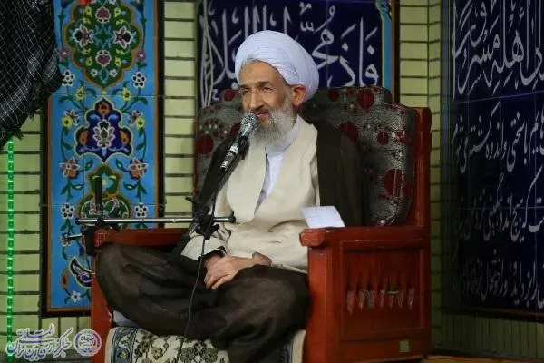 دشمن با فتنه‌های فرهنگی به‌دنبال ناپاکی جامعه است
