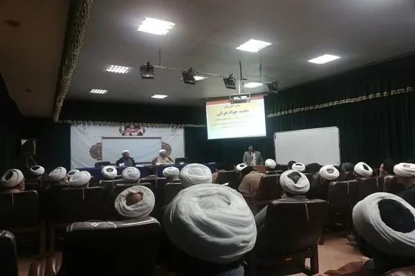 تدوین درس قرآن برای دانشجویان همه رشته‌ها