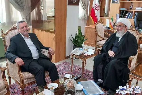 خدمات‌رسانی قوای نظام در راستای کسب رضایت‌مندی مردم باشد