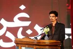 حبیبی: انس با قرآن در شعر امروز کمرنگ است/ کمبود حکمت داریم + صوت