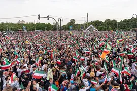اجرای سرود «سلام فرمانده» در کرج 