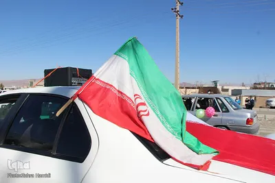 نسل به نسل با انقلاب