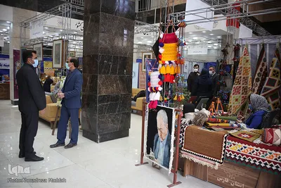 بازدید مدیرکل فرهنگ و ارشاد اسلامی فارس از نخستین نمایشگاه فناوری‌های نرم و صنایع فرهنگی استان