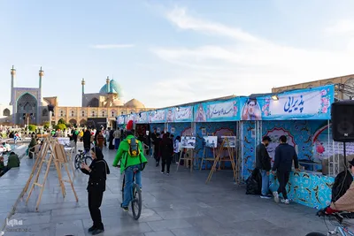 موکب دانشگاهیان اصفهان در میدان امام خمینی(ره)