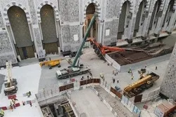 Crane Collapses in Mecca Grand Mosque