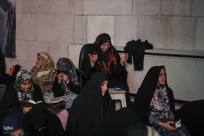 مراسم اعمال ام داوود در مسجد دانشگاه تهران