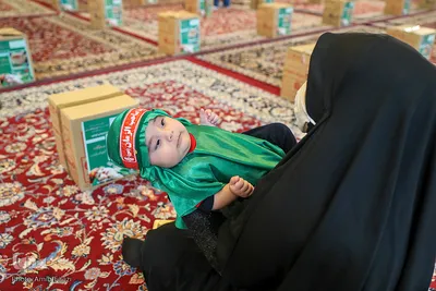 دستان کوچک «شیرخوارگان حسینی » یاری دهنده نیازمندان