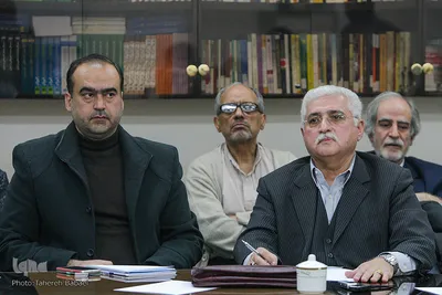 نشست علمی نقد سند پایه الگوی اسلامی - ایرانی پیشرفت