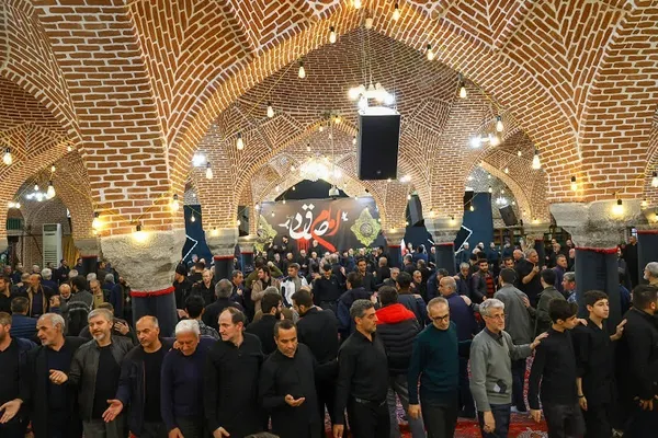 حضور امام جمعه تبریز در جمع عزاداران هیئت انصارالحسین (ع) تبریز