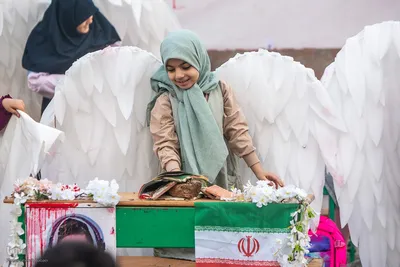 مراسم یادبود شهدای خانواده رستمی