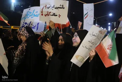 تجمع دانشجویان دانشگاه شیراز در حمایت از ایران مقتدر