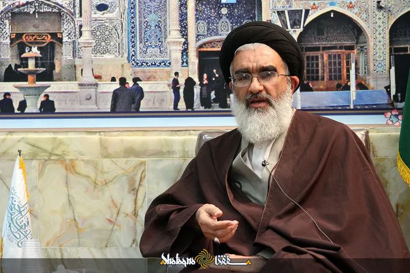حضرت آیت الله وحید خراسانی یکی از مفاخر شیعه و حوزه های علمیه است/ درخشش و نوآوری آیت الله وحید خراسانی در «سبک بیان» و «محتوا»