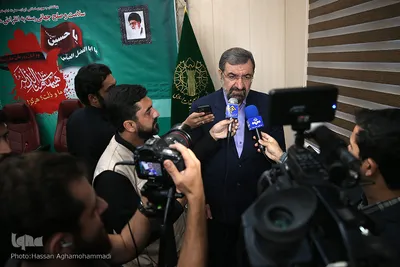  محسن رضایی، دبیر مجمع تشخیص مصلحت نظام در جمع خبرتگاران