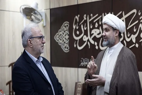 موسوعة أهل البيت(ع) القرآنية توثّق منهج الثقلين في تفسير القرآن + صور