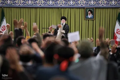 دیدار دانش‌آموزان و دانشجویان