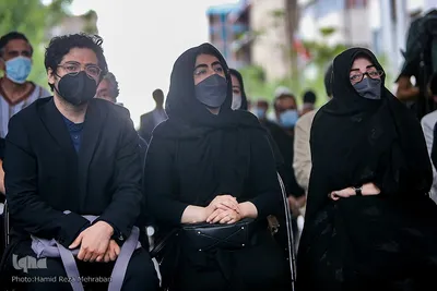 تشییع پیکر هنرمند انقلابی حبیب الله صادقی