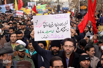 راهپیمایی مردم سمنان در حمایت از پاسخ موشکی سپاه