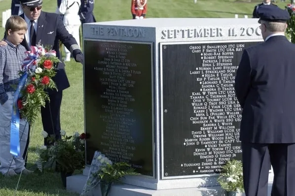 Protes Kaum Muslim atas Monumen 11 September Memorial