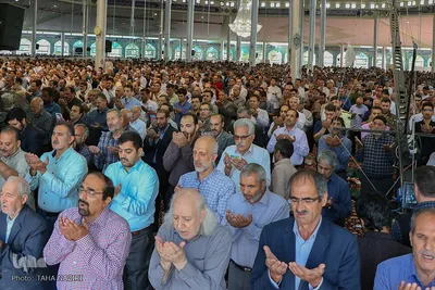 اقامه نماز عید سعید فطر - اراک/عکاس:طاها نظیری