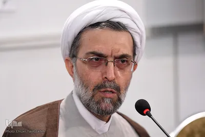 حجت‌الاسلام‌ والمسلمین محمود متوسل، مدیرعامل بنیاد فرهنگی حضرت مهدی موعود(عج) در ششمین روز بیست و هفتمین نمایشگاه بین المللی قرآن کریم
