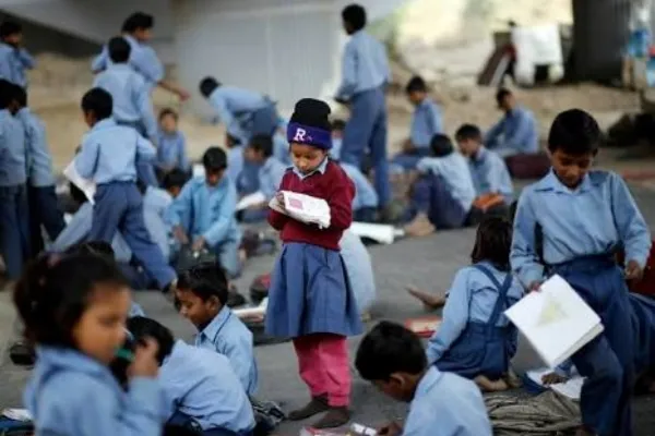 کسی تعلیمی ادارہ کو اقلیتی ادارہ کا درجہ کس بنیاد پر ہوگا معاملہ سپریم کورٹ کے سپرد