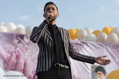 جشن عفاف و حجاب دختران و بانوان اصفهانی «اصفهان به رنگ خدا» در میدان امام خمینی(ره) نصف جهان