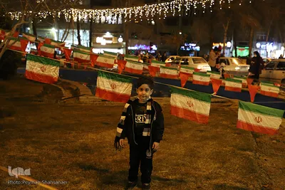 نورافشانی به مناسبت چهل و سومین سالگرد پیروزی انقلاب اسلامی