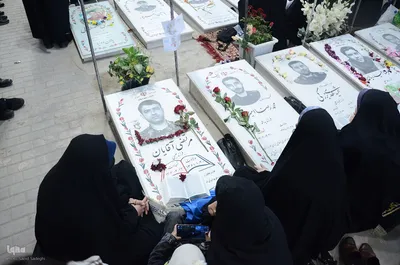 مراسم دعای عرفه در گلزارشهدای وادی رحمت تبریز