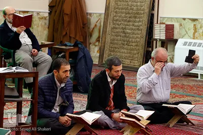 جلسه قرآن مسجد حجت ابن الحسن سهروردی