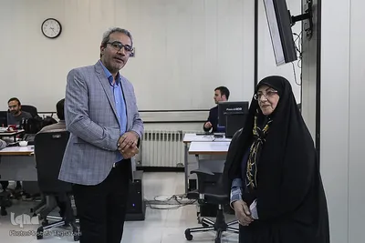  بازدید اشرف بروجردی، رئیس سازمان اسناد و کتابخانه ملی ایران از تحریریه ایکنا
