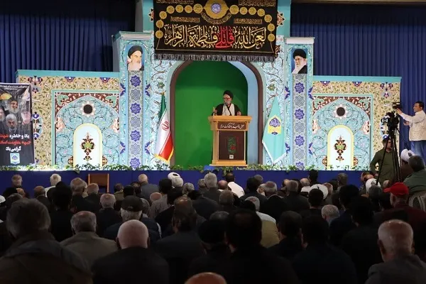 نماز جمعه ساری به امامت حجت‌الاسلام والمسلمین سید حسین شفیعی دارابی، امام جمعه موقت ساری 