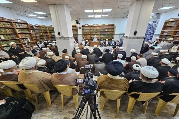 وقفة استنكار ودعاء لإنقاذ أهالي غزة في النجف الأشرف + صور و فيديو